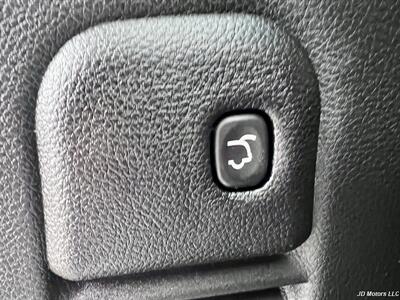 2015 Jeep Grand Cherokee Limited   - Photo 27 - Portland, OR 97218