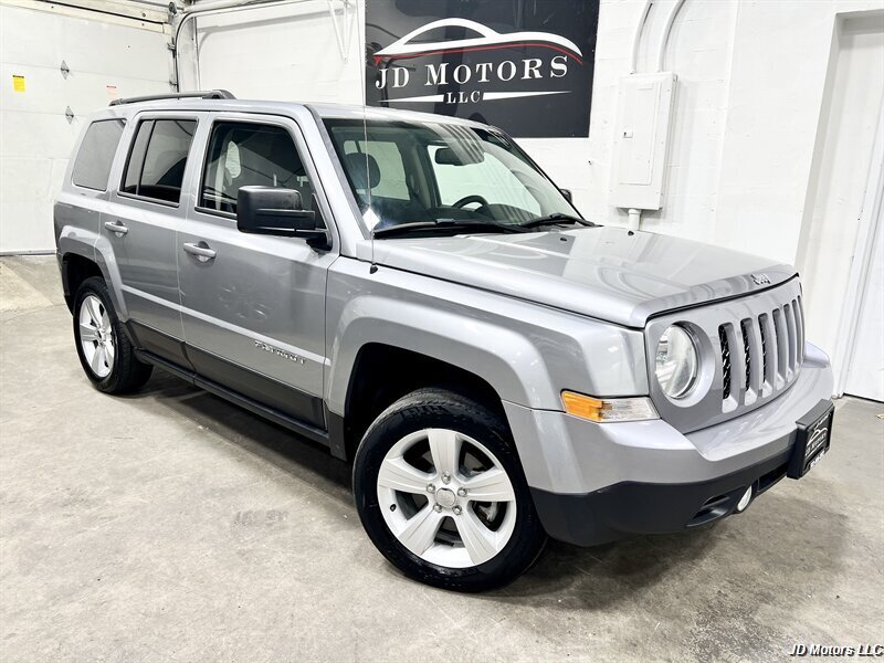 2015 Jeep Patriot Latitude   - Photo 1 - Portland, OR 97218