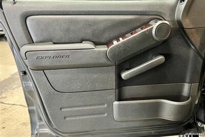 2007 Ford Explorer Limited Limited 4dr SUV   - Photo 9 - Portland, OR 97218