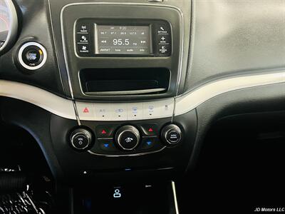 2018 Dodge Journey SE   - Photo 16 - Portland, OR 97218