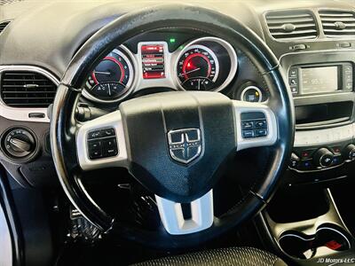 2018 Dodge Journey SE   - Photo 14 - Portland, OR 97218