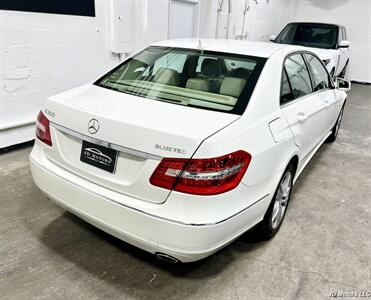 2011 Mercedes-Benz E 350 BlueTEC Sport   - Photo 3 - Portland, OR 97206