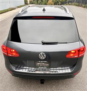2012 Volkswagen Touareg TDI Sport - Photo 5 - Portland, OR 97218