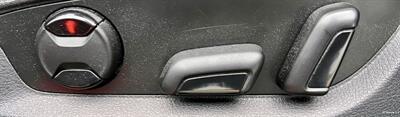2012 Volkswagen Touareg TDI Sport - Photo 23 - Portland, OR 97218
