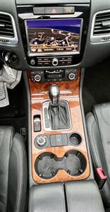 2012 Volkswagen Touareg TDI Sport - Photo 19 - Portland, OR 97218