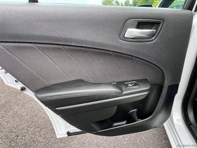 2015 Dodge Charger SXT - Photo 24 - Portland, OR 97218