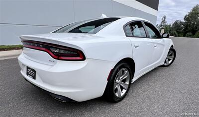 2015 Dodge Charger SXT - Photo 3 - Portland, OR 97218