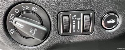 2015 Dodge Charger SXT - Photo 14 - Portland, OR 97218