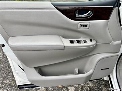 2014 Nissan Quest 3.5 S   - Photo 10 - Portland, OR 97218