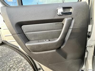2006 Hummer H3 4dr SUV   - Photo 10 - Portland, OR 97218
