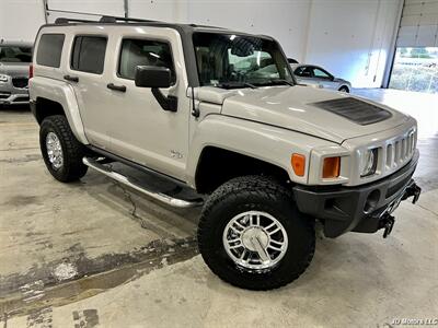 2006 Hummer H3 4dr SUV   - Photo 1 - Portland, OR 97218
