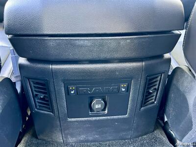 2015 RAM 1500 Laramie - Photo 25 - Portland, OR 97218