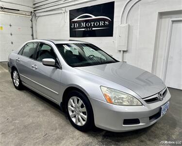 2006 Honda Accord EX V-6 w/Navi   - Photo 1 - Portland, OR 97206