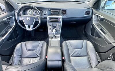 2013 Volvo S60 T5   - Photo 12 - Portland, OR 97218