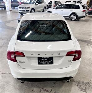 2013 Volvo S60 T5   - Photo 4 - Portland, OR 97218