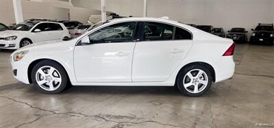 2013 Volvo S60 T5   - Photo 6 - Portland, OR 97218