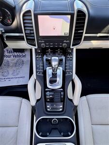 2017 Porsche Cayenne - Photo 17 - Portland, OR 97218