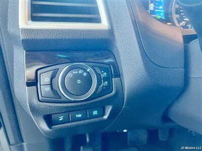 2015 Ford Explorer Limited   - Photo 13 - Portland, OR 97218
