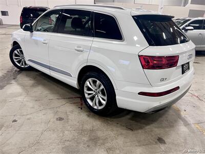 2017 Audi Q7 3.0T quattro Premium   - Photo 5 - Portland, OR 97218