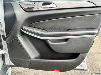 2013 Mercedes-Benz GL 450 4MATIC - Photo 21 - Portland, OR 97218