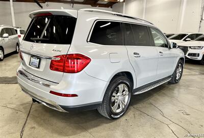 2013 Mercedes-Benz GL 450 4MATIC   - Photo 2 - Portland, OR 97218