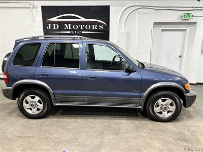 2002 Kia Sportage   - Photo 2 - Portland, OR 97206