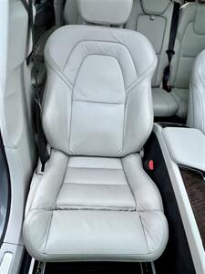 2016 Volvo XC90 T6 Momentum   - Photo 19 - Portland, OR 97218