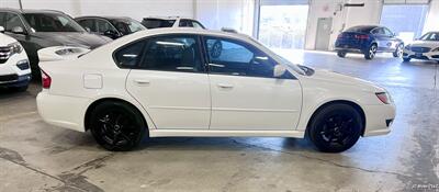 2008 Subaru Legacy 2.5i Limited   - Photo 2 - Portland, OR 97218