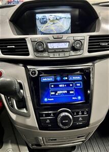 2015 Honda Odyssey Touring   - Photo 14 - Portland, OR 97218