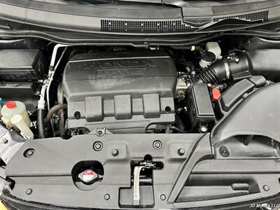 2015 Honda Odyssey Touring   - Photo 8 - Portland, OR 97218