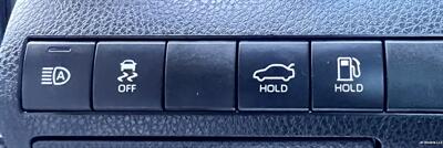 2019 Toyota Camry L - Photo 16 - Portland, OR 97218