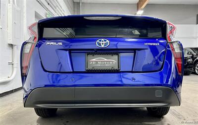 2018 Toyota Prius One   - Photo 4 - Portland, OR 97206