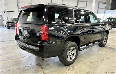 2017 Chevrolet Tahoe LT - Photo 3 - Portland, OR 97218
