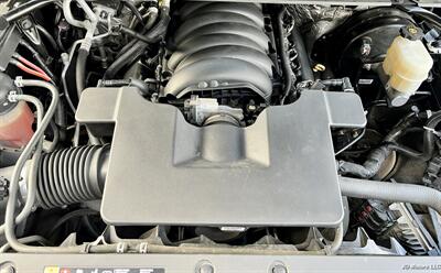 2017 Chevrolet Tahoe LT - Photo 9 - Portland, OR 97218