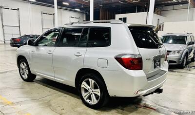 2008 Toyota Highlander Sport   - Photo 5 - Portland, OR 97218