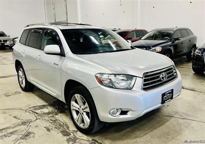 2008 Toyota Highlander Sport   - Photo 1 - Portland, OR 97218