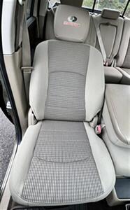 2012 RAM 1500 SLT - Photo 14 - Portland, OR 97218