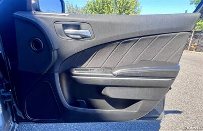 2019 Dodge Charger SXT - Photo 20 - Portland, OR 97218