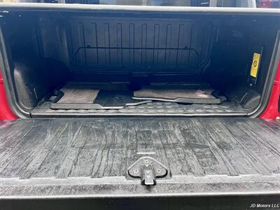 2005 Hummer H2 SUT   - Photo 6 - Portland, OR 97218