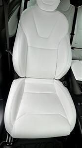2018 Tesla Model X 75D   - Photo 16 - Portland, OR 97206