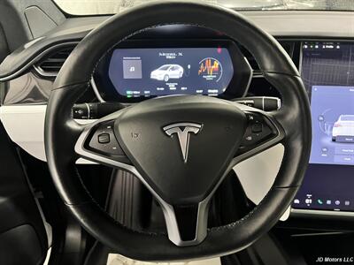 2018 Tesla Model X 75D   - Photo 10 - Portland, OR 97206