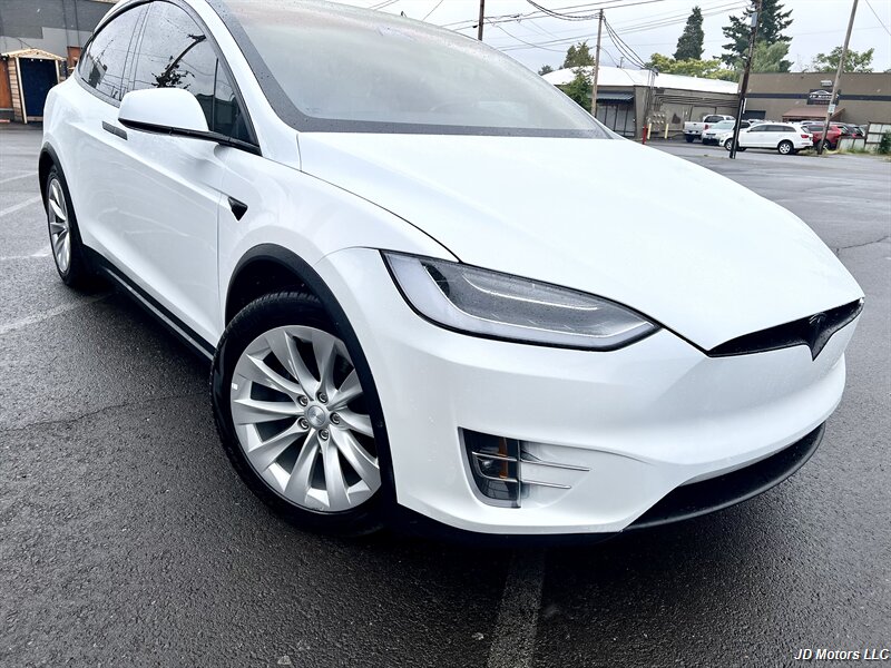 2018 Tesla Model X 75D  