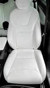 2018 Tesla Model X 75D   - Photo 15 - Portland, OR 97206