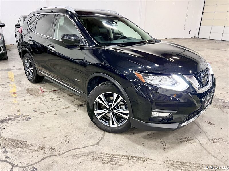 2019 Nissan Rogue Hybrid SV   - Photo 1 - Portland, OR 97218