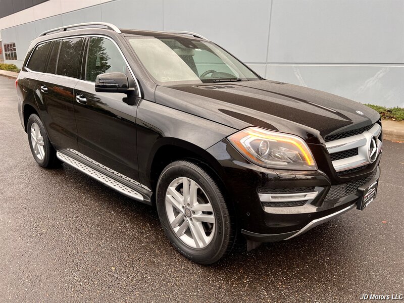 2016 Mercedes-Benz GL 450 4MATIC   - Photo 1 - Portland, OR 97218