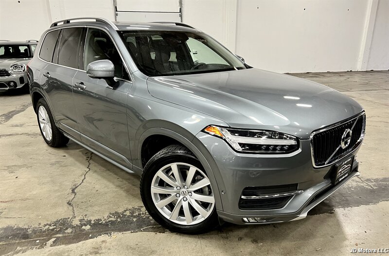 2018 Volvo XC90 T5 Momentum 7-Passenger   - Photo 1 - Portland, OR 97218