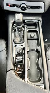 2018 Volvo XC90 T5 Momentum 7-Passenger - Photo 19 - Portland, OR 97218