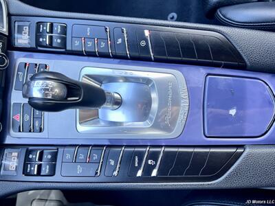 2014 Porsche Panamera   - Photo 17 - Portland, OR 97218