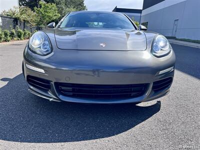 2014 Porsche Panamera   - Photo 8 - Portland, OR 97218