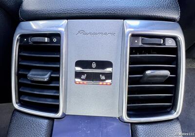 2014 Porsche Panamera   - Photo 24 - Portland, OR 97218